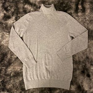 H&M turtle neck sweater